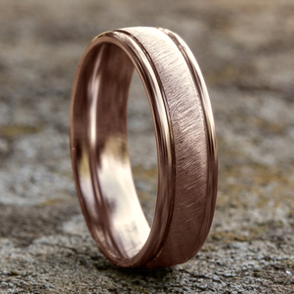 THE AURELIUS 6mm, Comfort fit, 14K Rose Gold, Diagonal satin finish, polished round edges