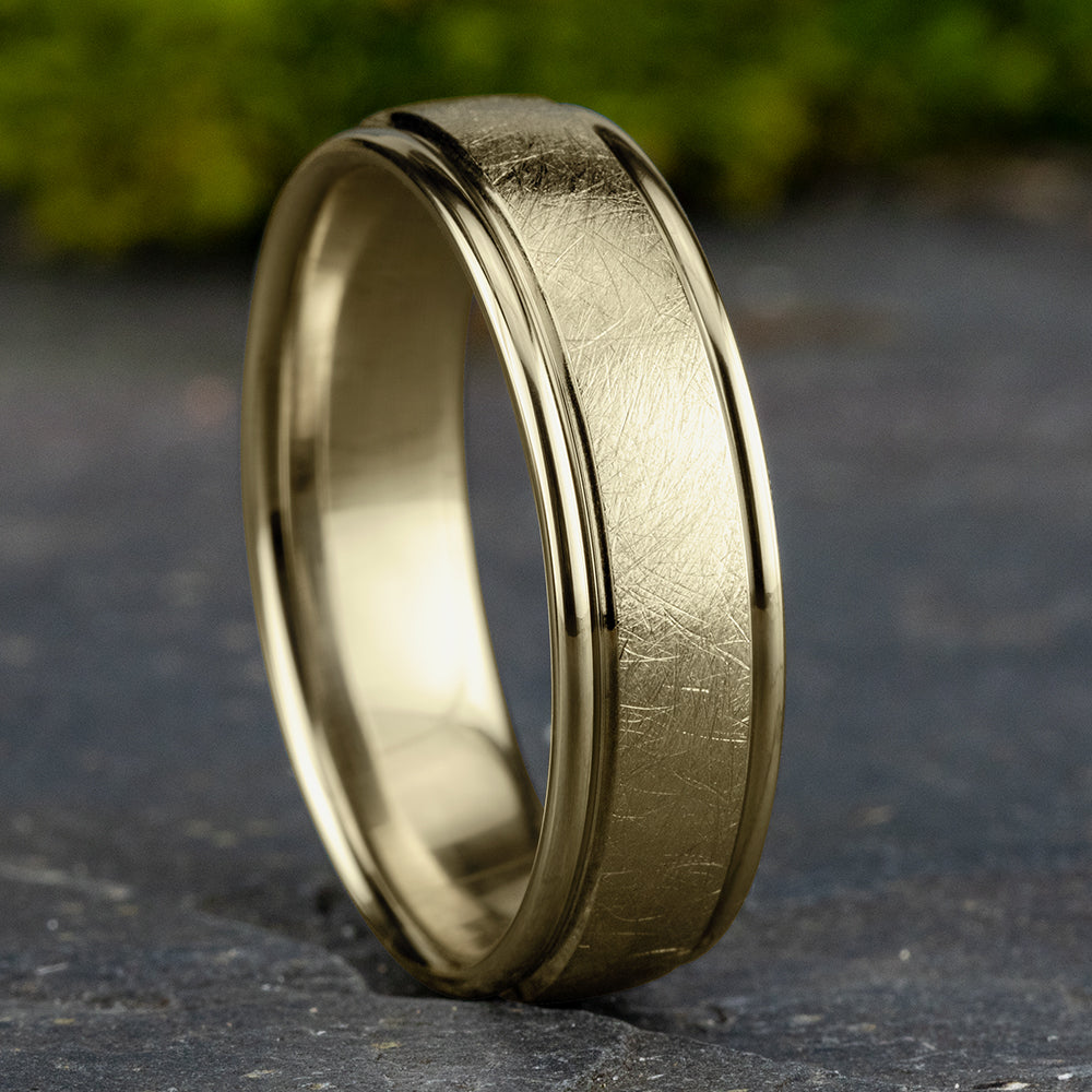 THE EZRA 6.5mm, Comfort fit, 14K Yellow Gold, Swirl finish, polished round edges