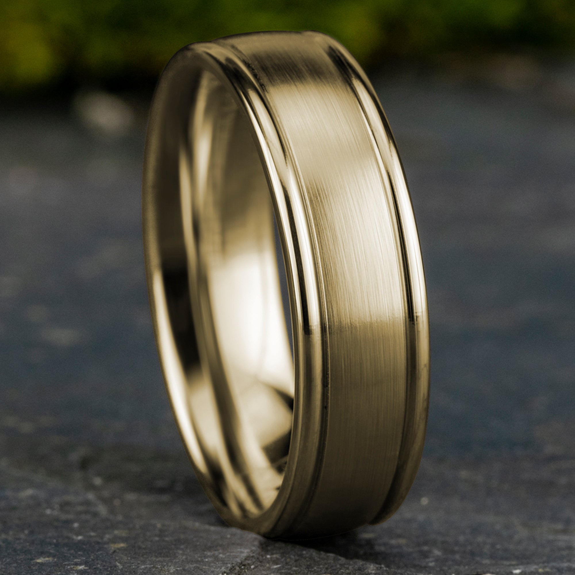 THE ARCADIA 6.5mm, Lightweight comfort fit, 14K Yellow Gold, Satin center, polished round edges