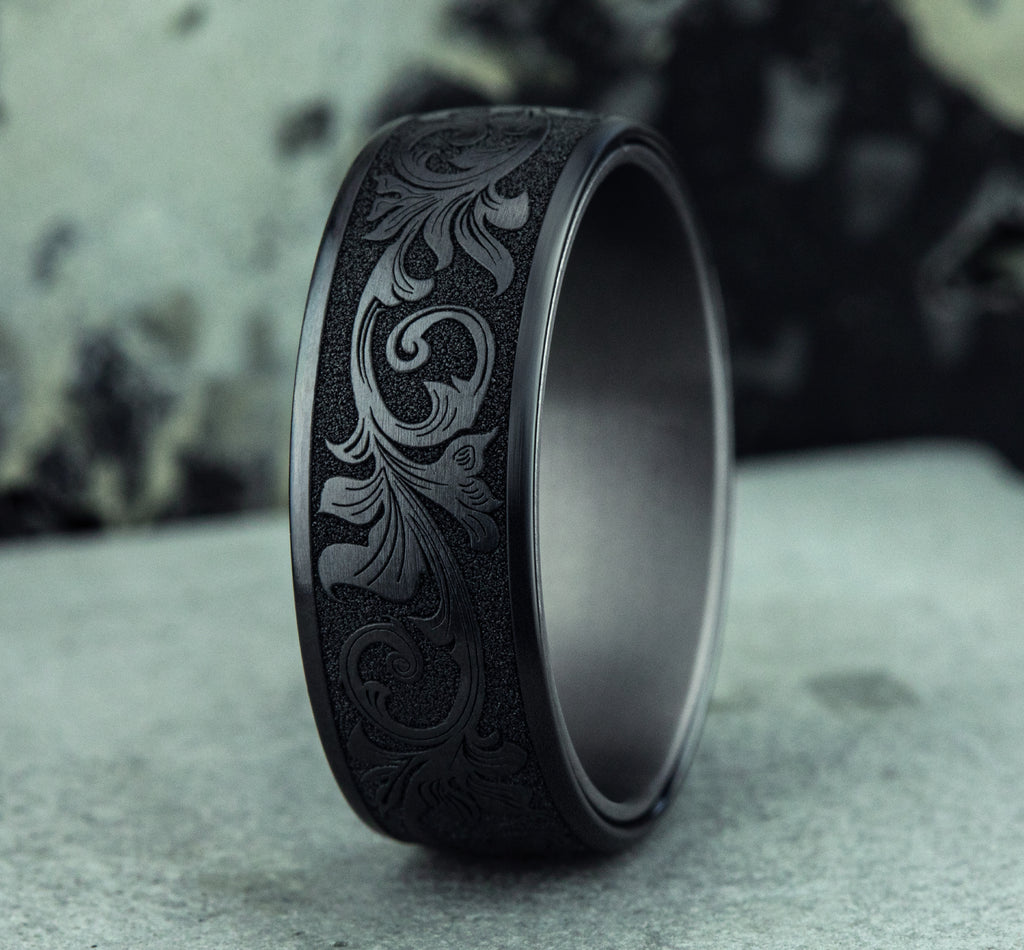 THE PALACE 8mm, Comfort fit, Grey Tantalum and Black Titanium, Vintage script pattern, straight edges