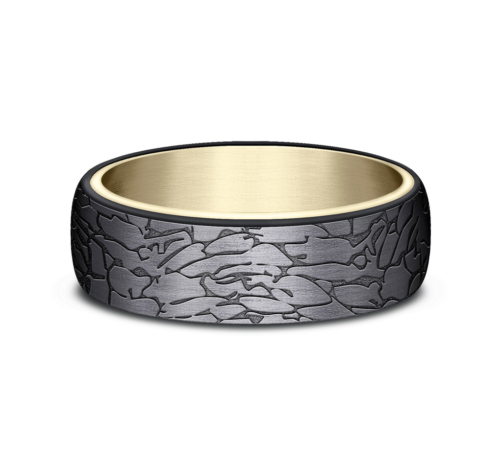 THE AVALON 6.5mm, Comfort fit, 14K Yellow Gold and Black Titanium, Fractured rock pattern