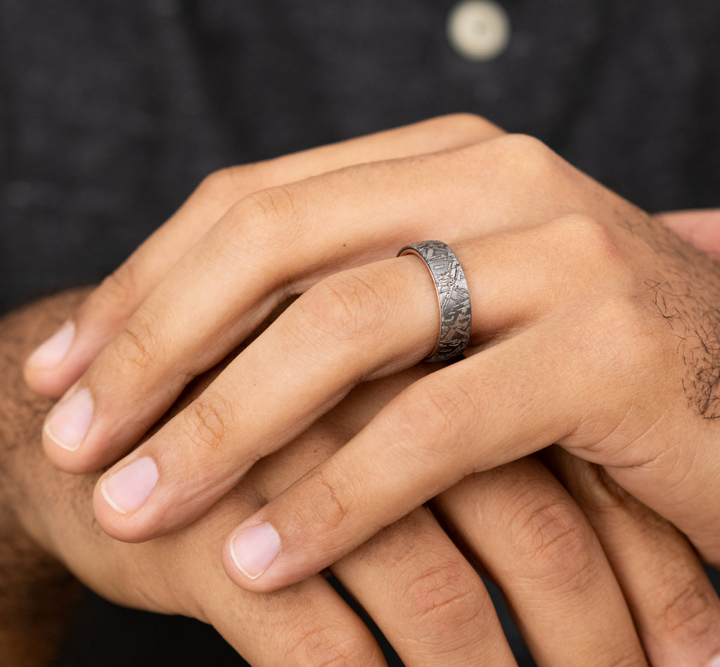 THE DIABLO 6.5mm, Comfort fit, Grey Tantalum and 14K Rose Gold, Meteorite pattern