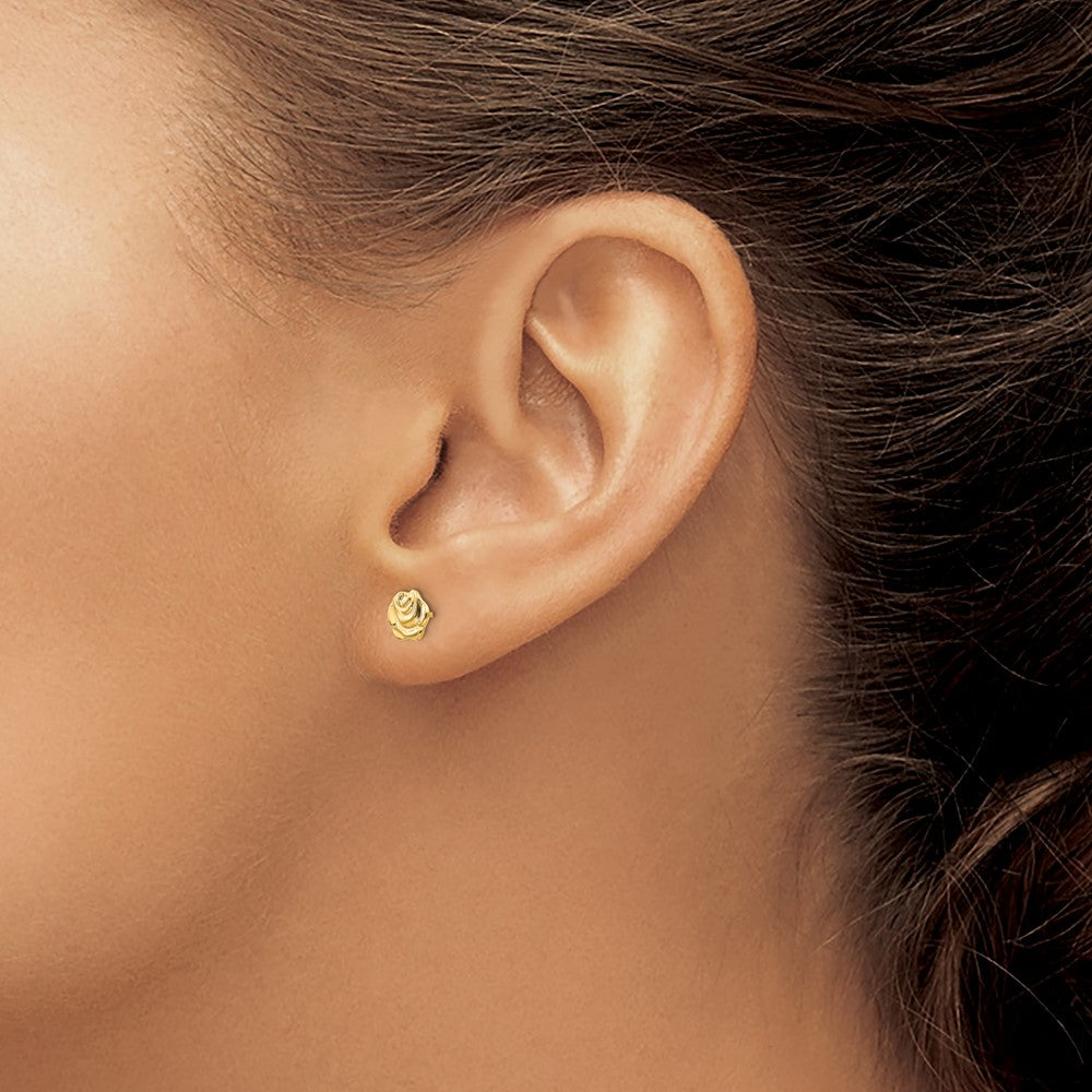 Skippy Star 14k Madi K Flower Post Earrings