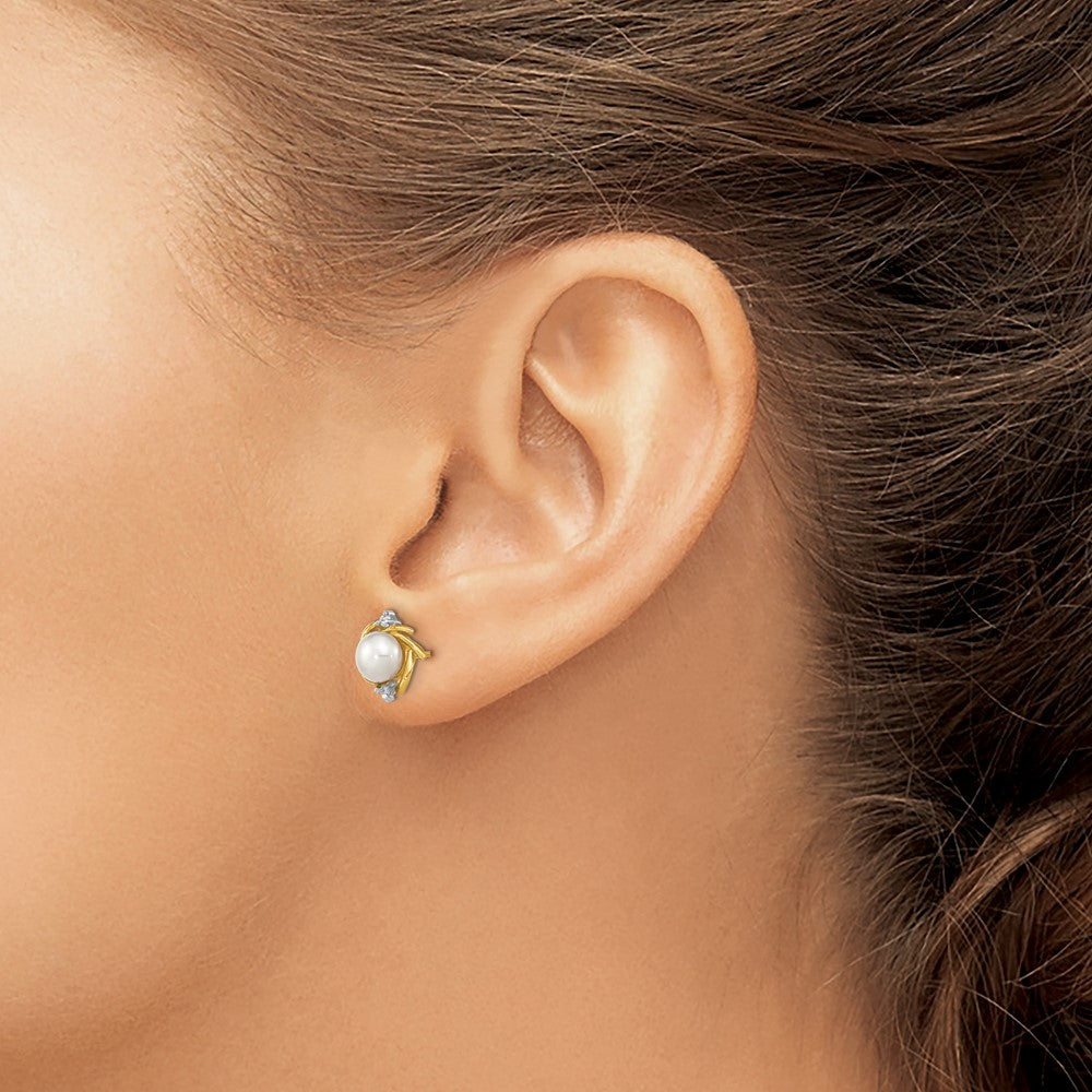 Buddy 14k Madi K 5-6mm Button White Freshwater Cultured Pearl and .04 Carat Diamond Post Earrings