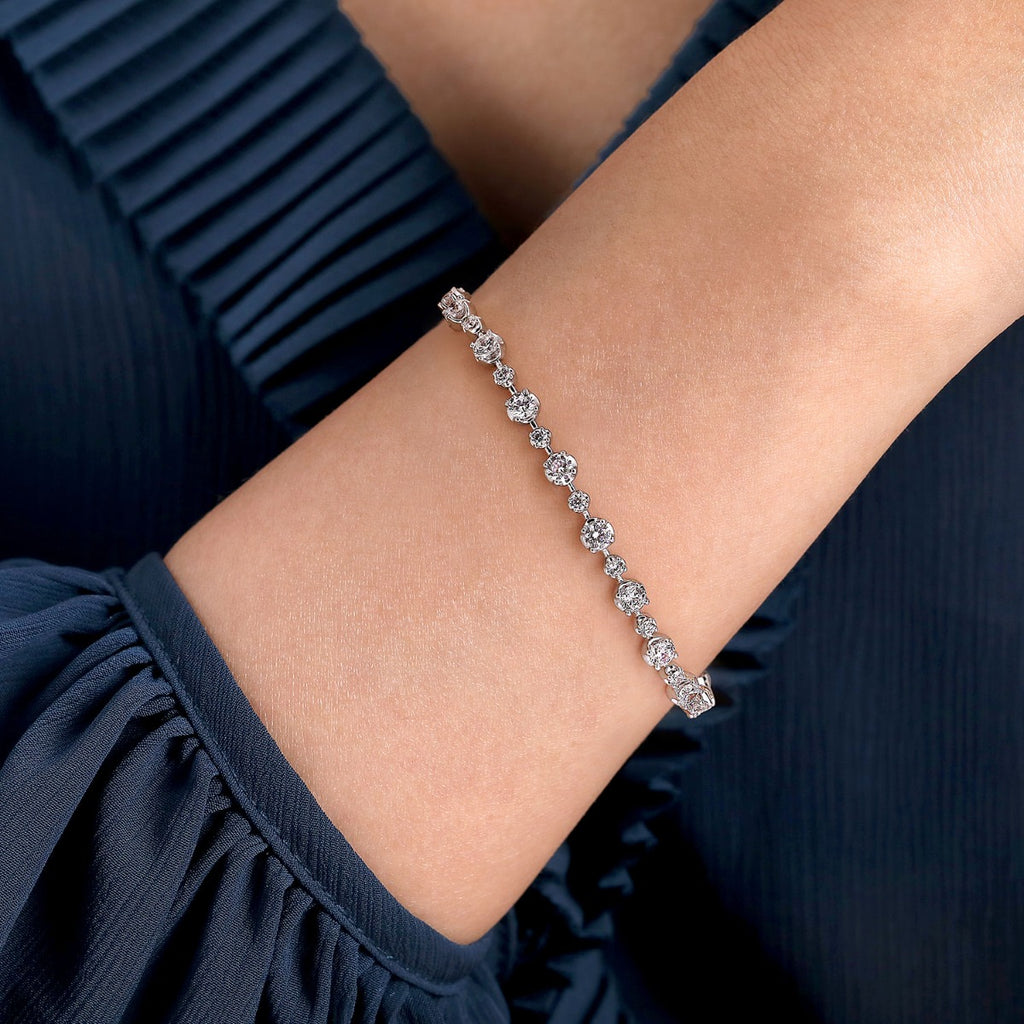 Marbella Chorus Poise 18K White Gold Diamond Station Tennis Bracelet