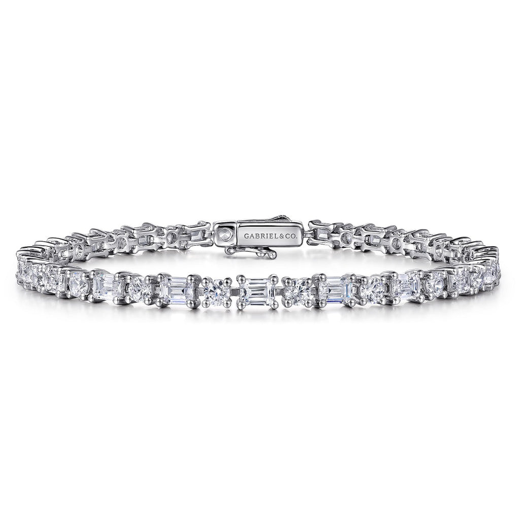 Seraph Skylark Monarch 18K White Gold Emerald cut and Round Diamond Tennis Bracelet