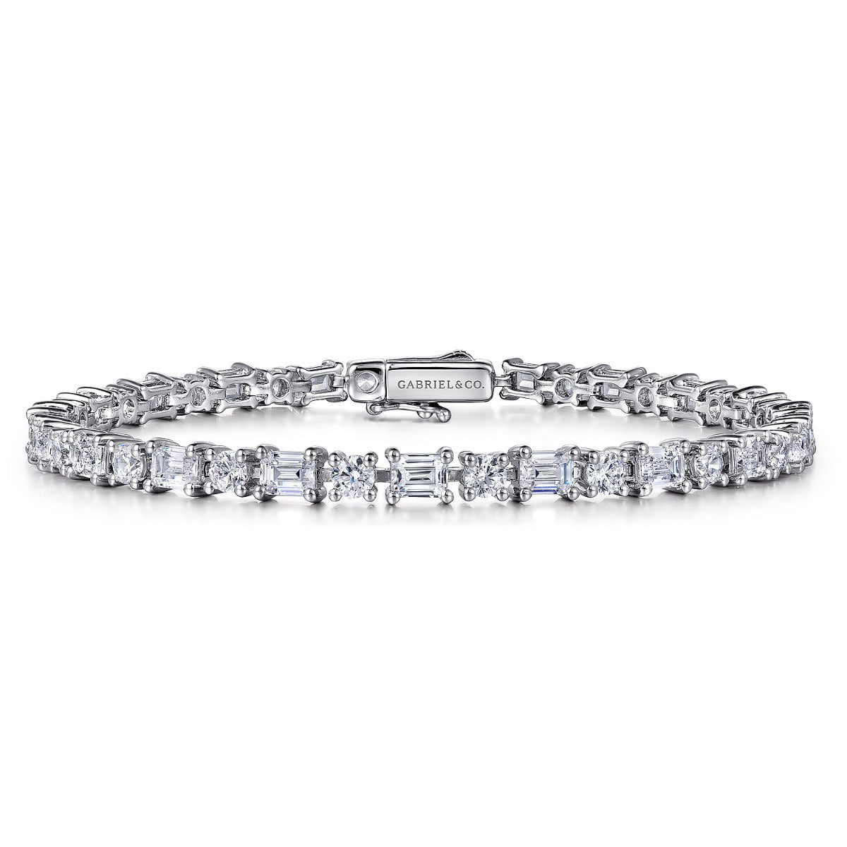Seraph Skylark Monarch 18K White Gold Emerald cut and Round Diamond Tennis Bracelet