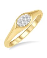 Oval Shape East-West Shine Bright Essential Diamond Signet Ring