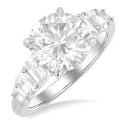 Round Shape Semi-Mount Diamond Engagement Ring