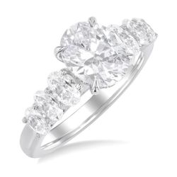 Oval Shape Semi-Mount Diamond Engagement Ring