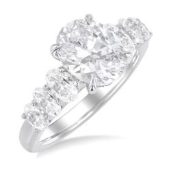 Oval Shape Semi-Mount Diamond Engagement Ring