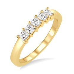 FIVE STONE DIAMOND WEDDING BAND