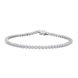 Diamond tennis bracelet laying in circle