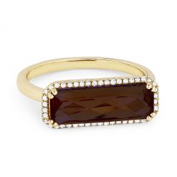 Front view diamond and garnet fashion ring yellow gold